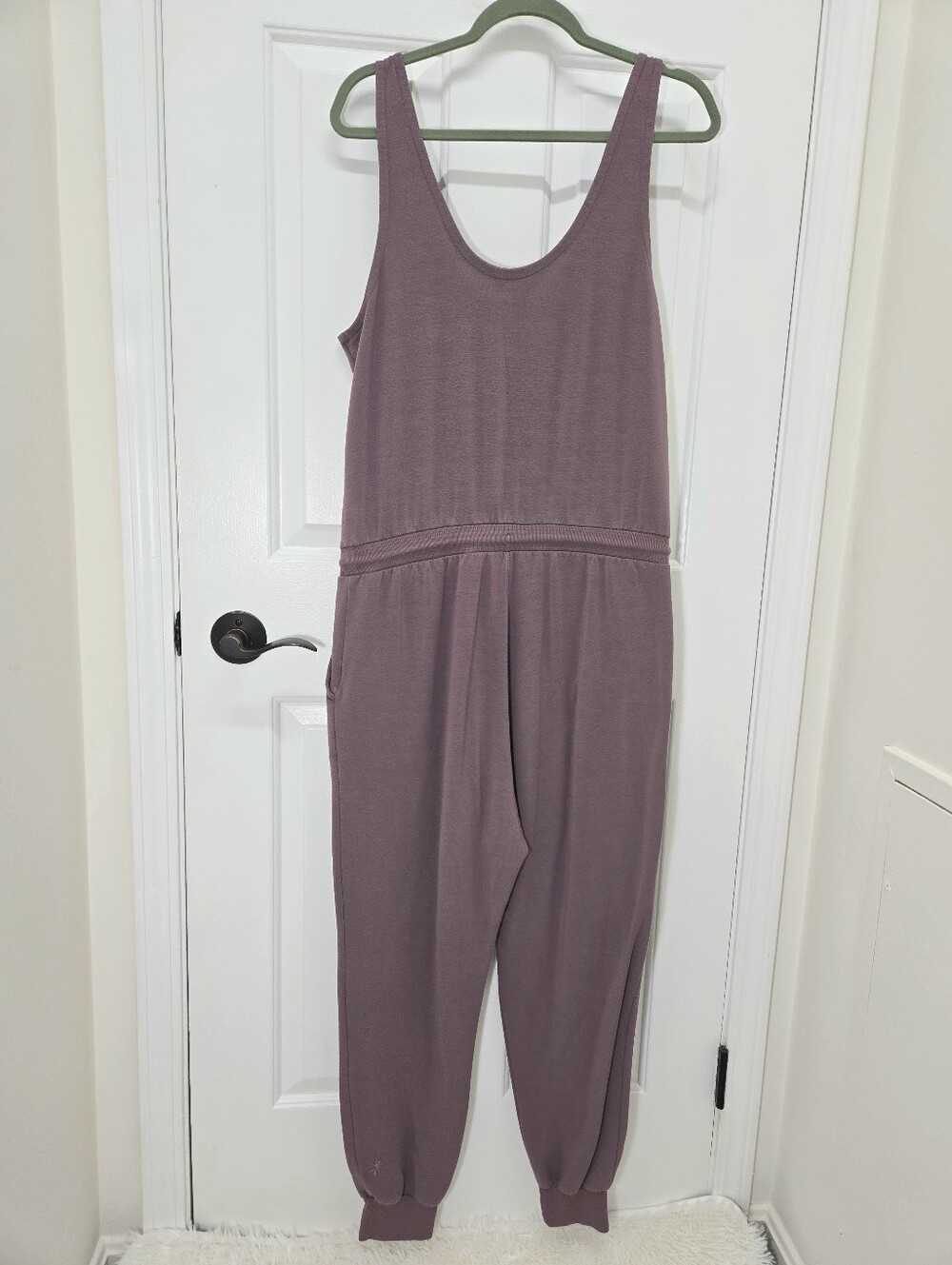 Athleta Balance purple sleeveless scoop-neck jumpsuit w/drawstring waist Large